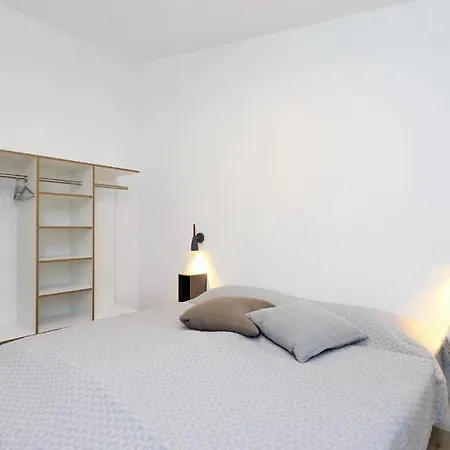 2 Bedroom Awesome In Lembruch-duemmer Holiday home